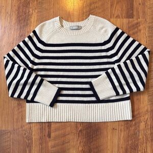 Everlane Boxy Crew Cashmere Sweater - Medium - Bone/Black